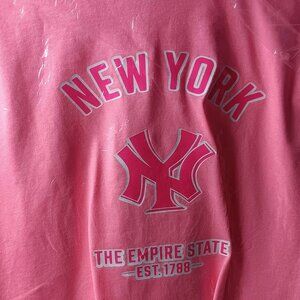 Pink T-Shirt NYC